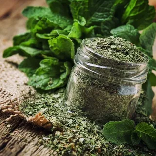 تصویر 3 از بهترین نعناع خشک درجه یک + قیمت خرید عالی